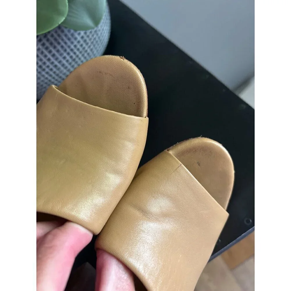 Mercedes Castillo Izar High Mule Sandal Sand Womens Size 7.5